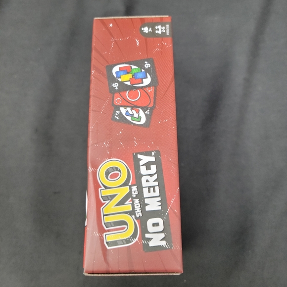 UNO Show ‘Em No Mercy Brutal Ruthless Unapologetic Card Game NEW - Picture 4 of 9